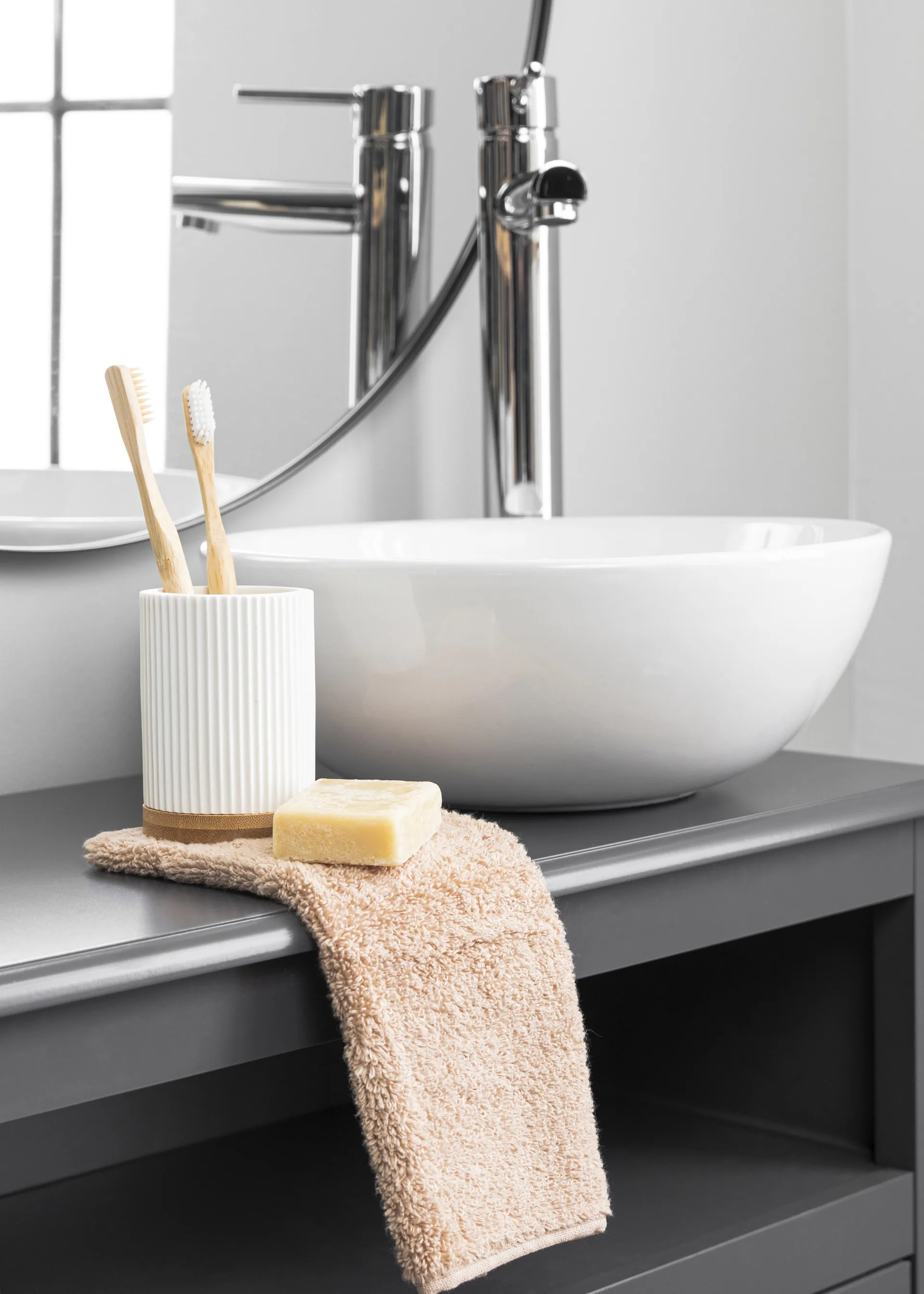 Non-toxic cleaning products cleaning products